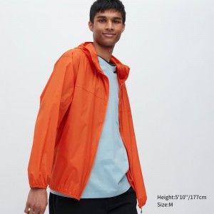 Men Uniqlo Pocketable Uv Protection 3d Cut Parka Orange | 6181389