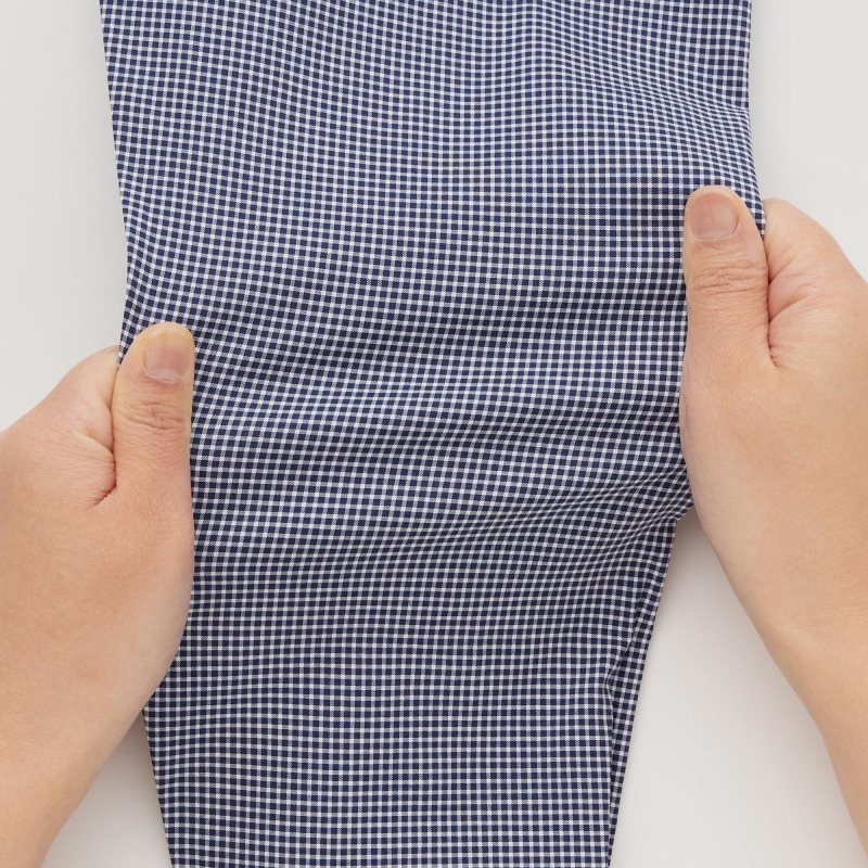 Men Uniqlo Easy Care Checked Stretch Slim-fit Long-sleeve Shirts Navy | 9558826