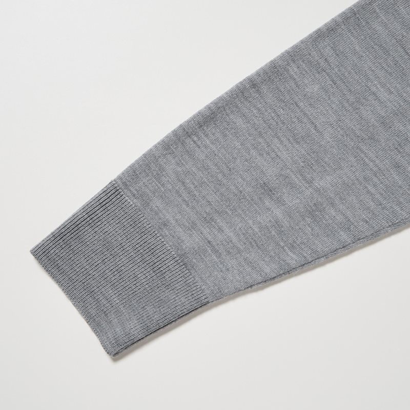 Men Uniqlo Extra Fine Merino Crew Neck Sweaters Grey | 6601740