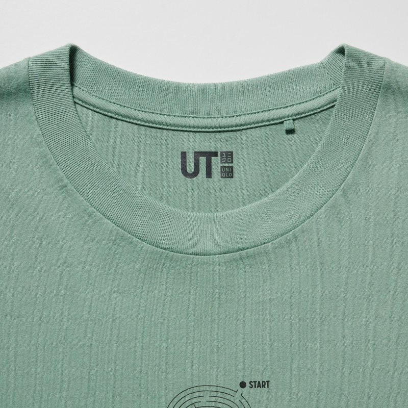 Men Uniqlo Mickey Stands Ut Short Sleeve Graphic T Shirts Green | 8757576