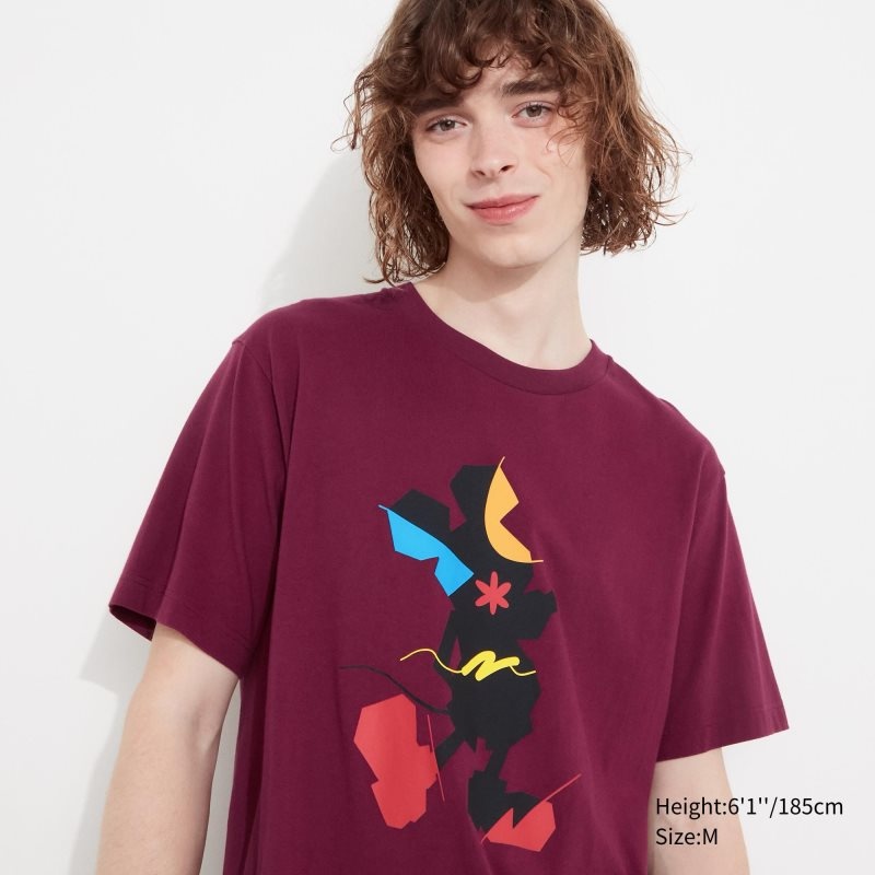 Men Uniqlo Mickey Stands Ut Short-sleeve Graphic T Shirts Burgundy | 3679888
