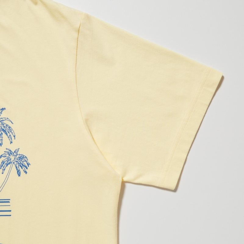 Men Uniqlo Peanuts Hawaii Ut Short Sleeve Graphic T Shirts Yellow | 7041323