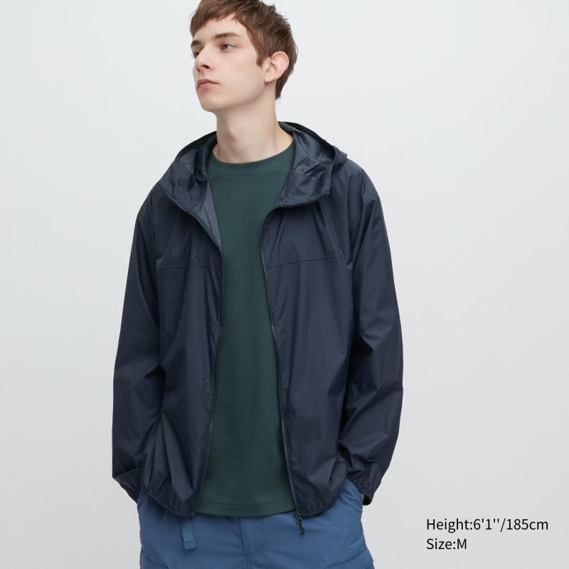 Men Uniqlo Pocketable Uv Protection 3d Cut Parka Navy | 5974018