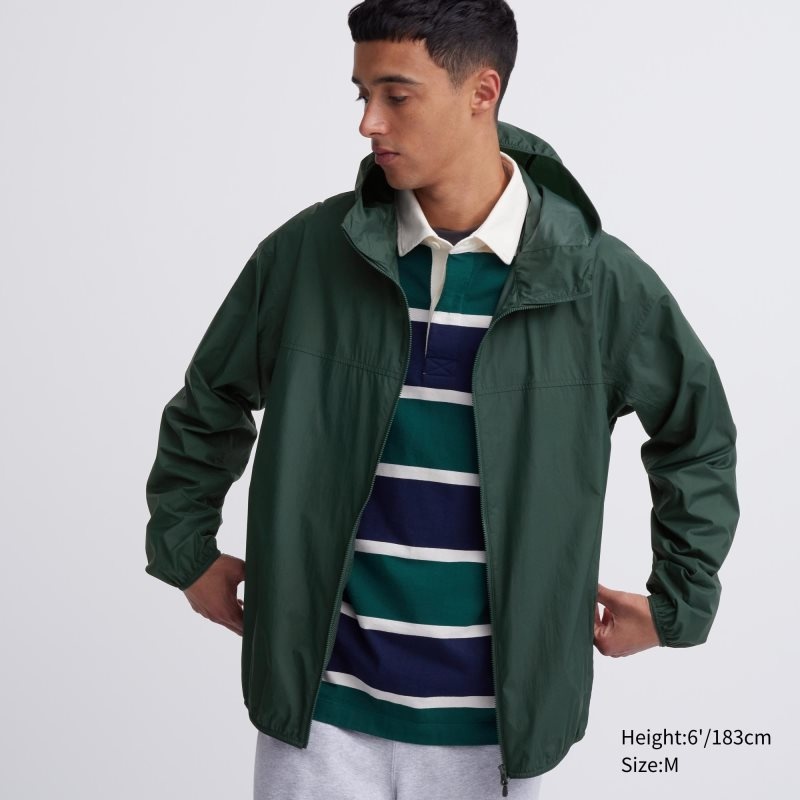 Men Uniqlo Pocketable Uv Protection 3d Cut Parka Green | 2800800