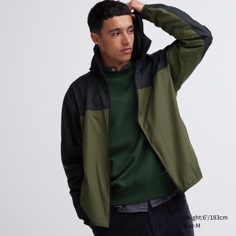 Men Uniqlo Pocketable Uv Protection 3d Cut Color Block Parka Olive | 5331216