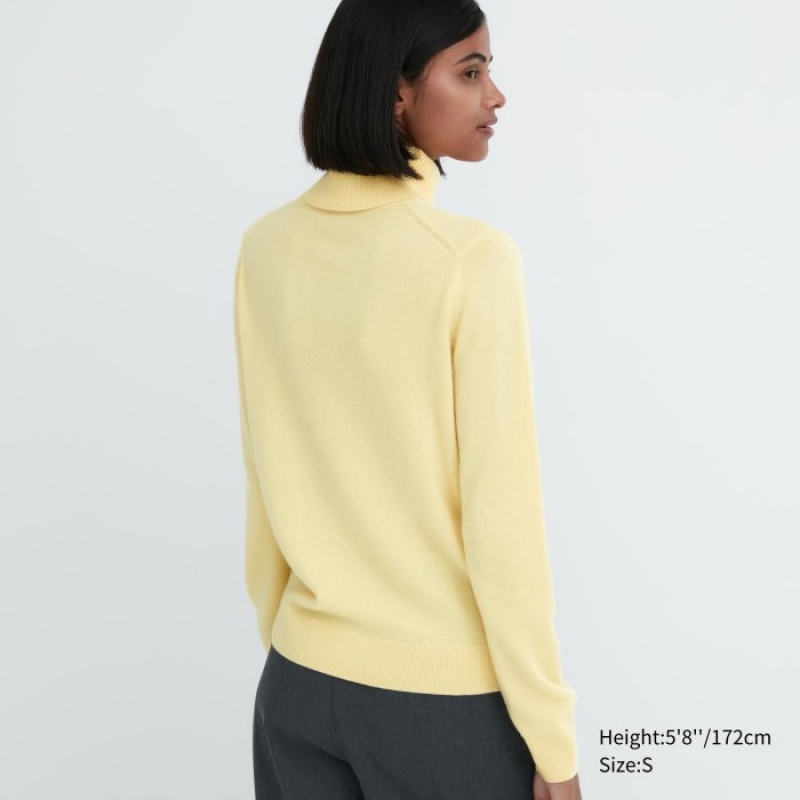 Women Uniqlo Cashmere Turtleneck Sweaters Yellow | 2766884