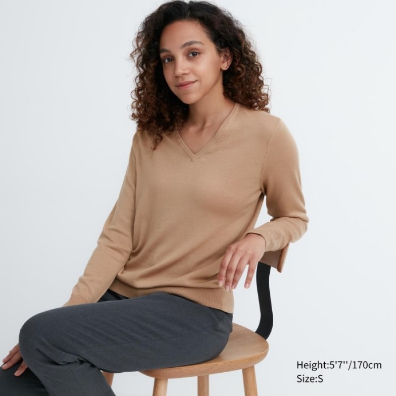 Women Uniqlo Extra Fine Merino V-Neck Long-Sleeve Sweaters Beige | 324057