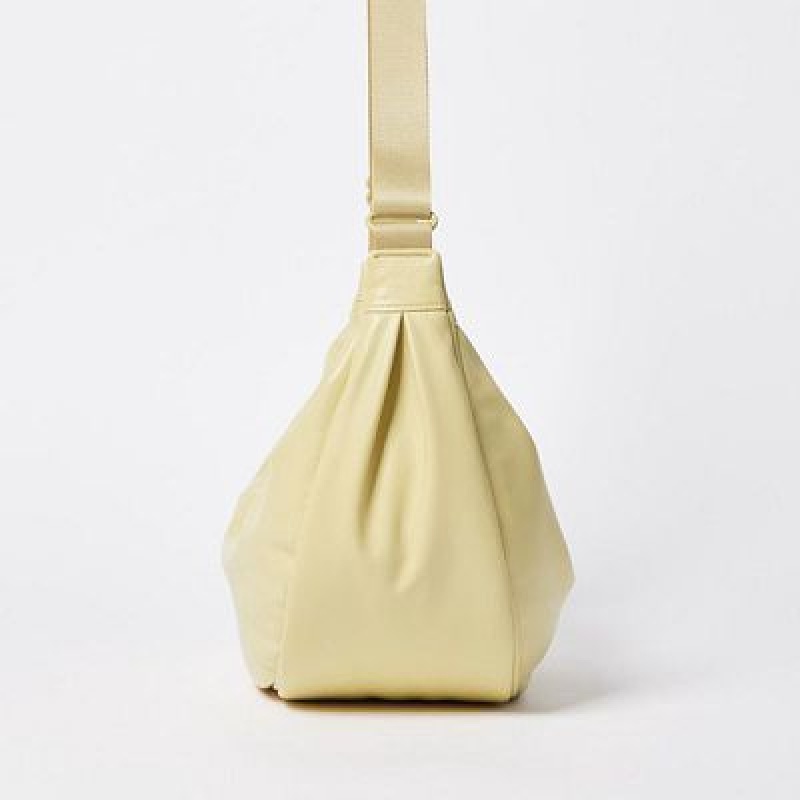 Women Uniqlo Faux Leather Round Crossbody Bags Yellow | 6899603