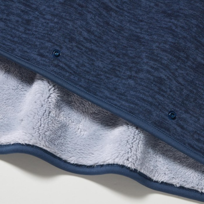 Women Uniqlo Fleece Reversible Blanket Blue | 6402188