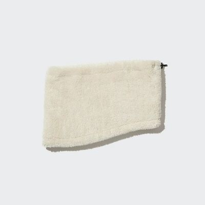 Women Uniqlo HEATTECH Fluffy Yarn Neck Warmer White | 8997906