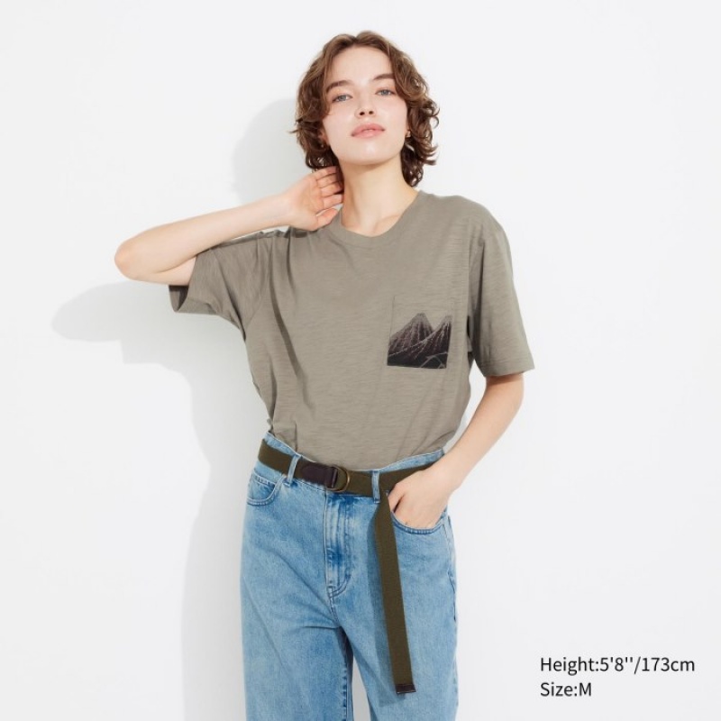 Women Uniqlo Hokusai UT Short Sleeve T Shirts Beige | 4464343
