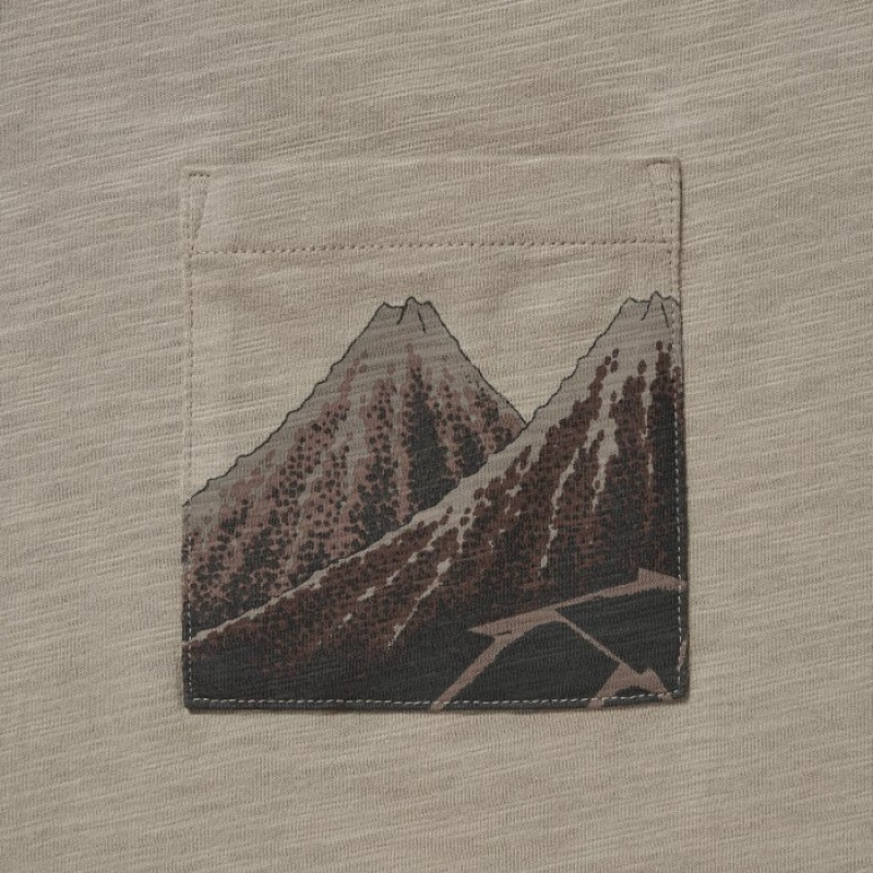 Women Uniqlo Hokusai UT Short Sleeve T Shirts Beige | 4464343