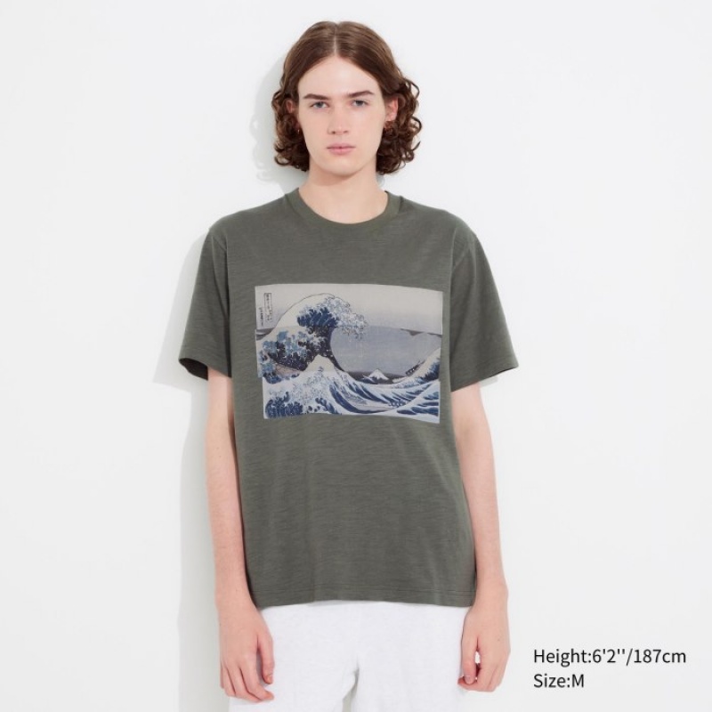 Women Uniqlo Hokusai UT Short Sleeve T Shirts Olive | 8120422