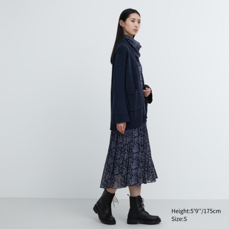 Women Uniqlo Soft Knit V-Neck Flare Long-Sleeve Cardigan Navy | 6329552